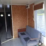 Dom Na Wodzie Z Tarasem *