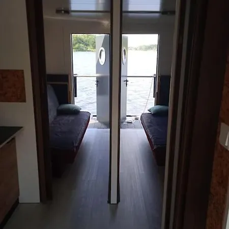 Apartmán Dom Na Wodzie Z Tarasem *