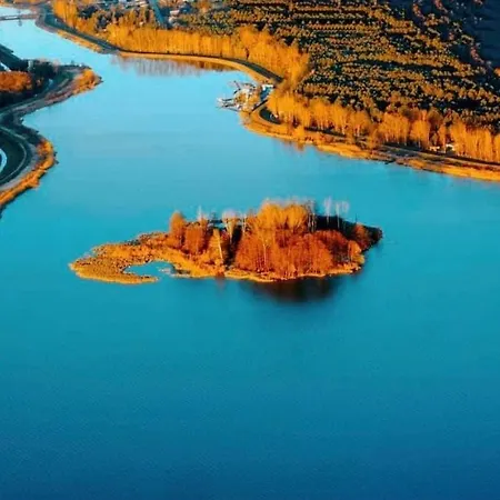 Dom Na Wodzie Z Tarasem Apartamento Varsovia